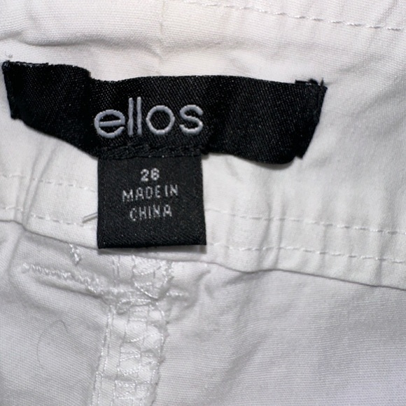 Ellos Women’s White Cargo Capri Pants - Size 26 Lightweight Summer Beach Vacay - Picture 3 of 7